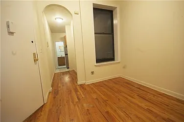 Rented by Lucien Perry