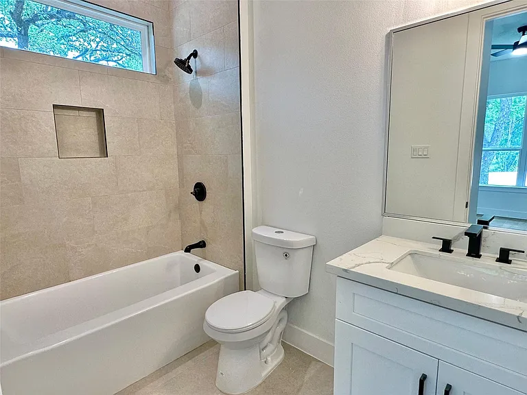 5206 Country Club Dr — Photo 29