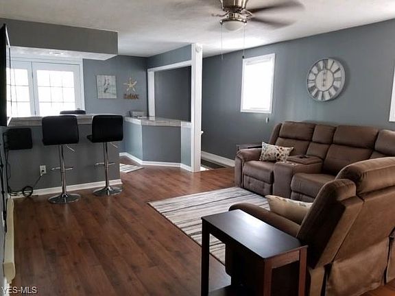 3rd image of 6201 Hillside Dr