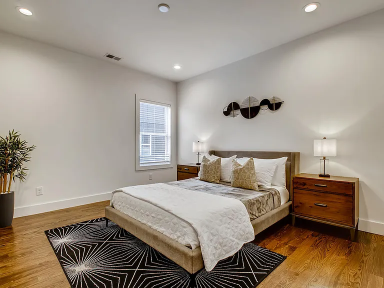 2708C Larmon Dr — Photo 20
