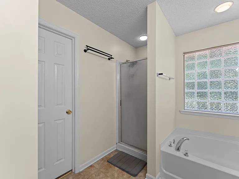 107 Shallowford Cir — Photo 27