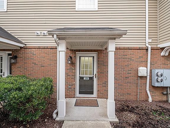 3rd image of 3398 Lenox Village Dr Unit 136