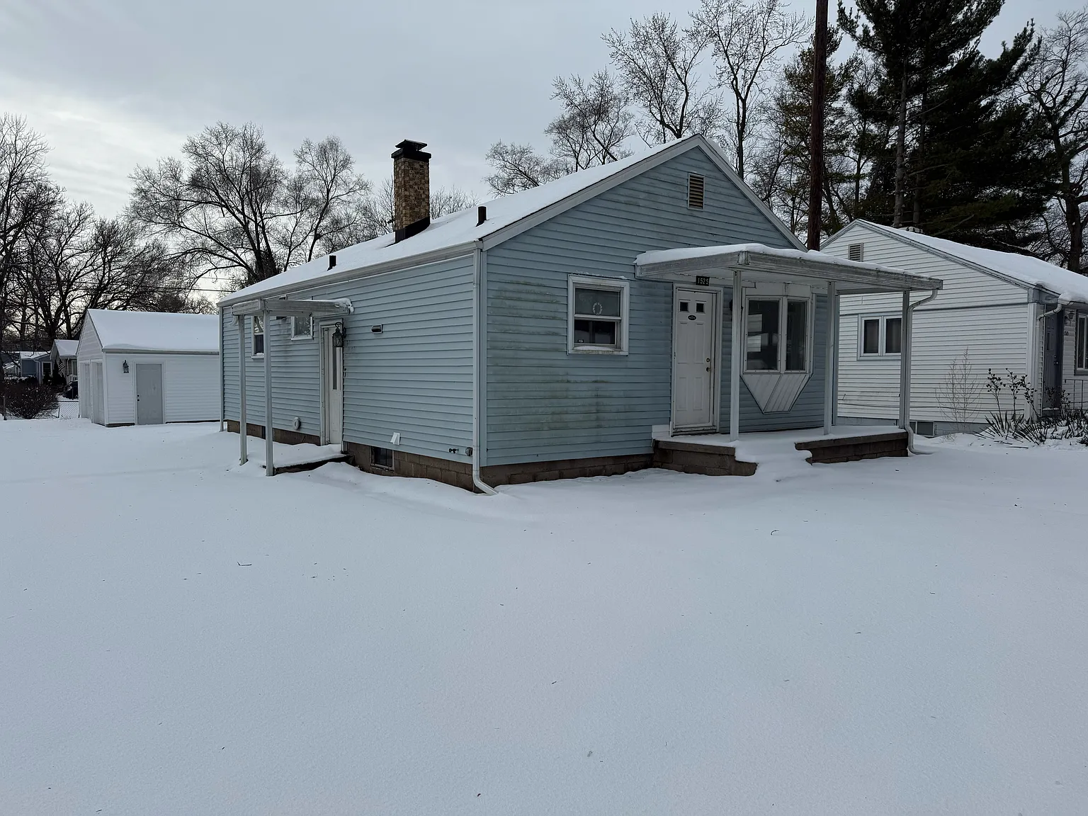 1525 Springland Ave photo 1