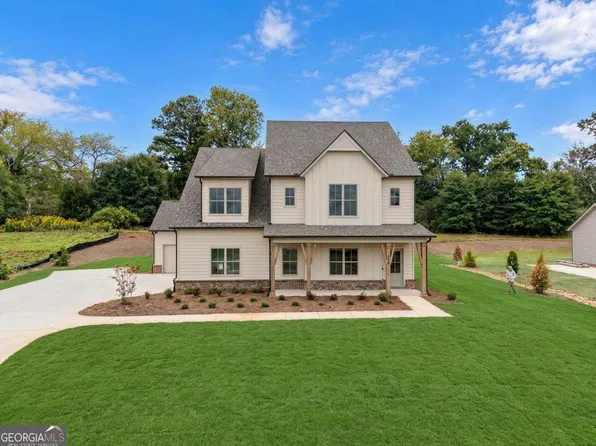 388 Races Rd, Hoschton, GA 30548