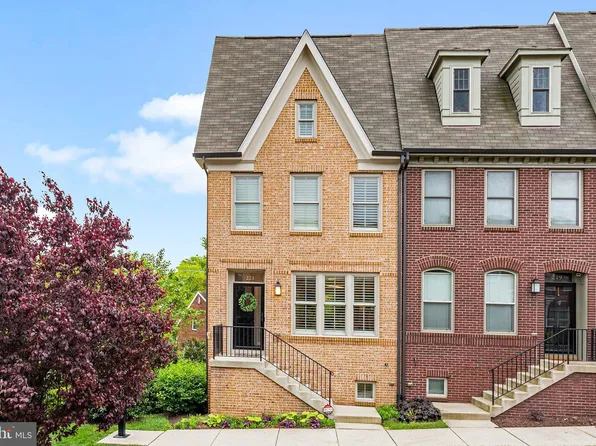 221 Beacon Pl NE, Washington, DC 20011
