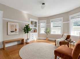 31 Champney St