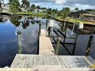 121 SE Paradise Pl, Stuart, FL 34997