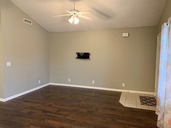 5th image of 5054 Nina Marie Ave
