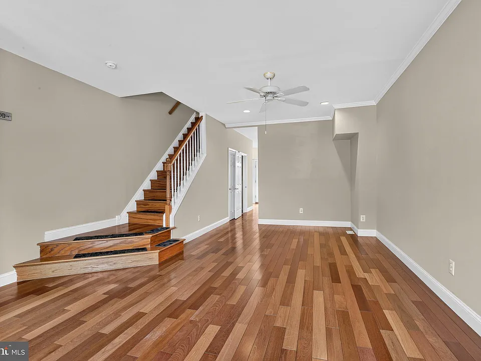 2813 Ogden St