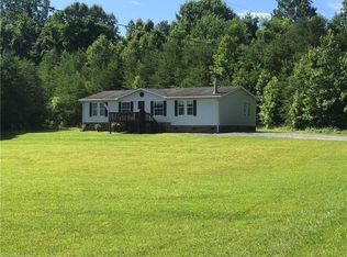 8531 Whipporwill Ln, Rural Hall, NC 27045