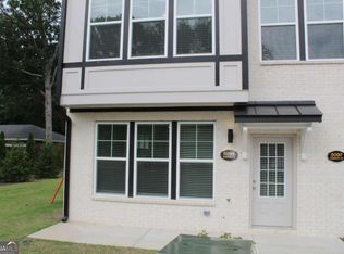 5095 Insperon Ln #10, Peachtree Corners, GA