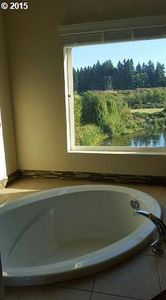8011 NE 20th St, Vancouver, WA, 98664