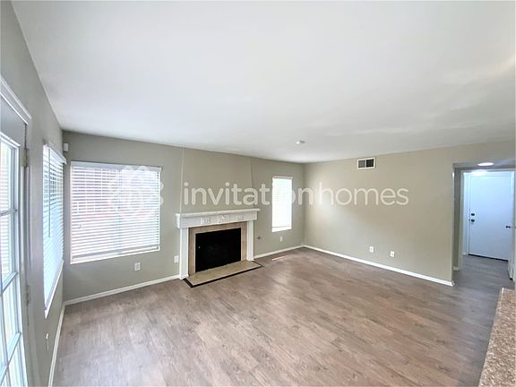 5th image of 10975 Sunwood Pl