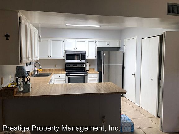 5th image of 288 E Ponderosa St