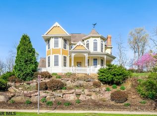 168 Gaslight Cir, State College, PA 16801