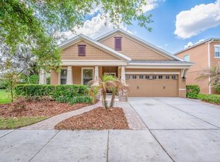 15721 Oakleaf Run Dr, Lithia, FL 33547