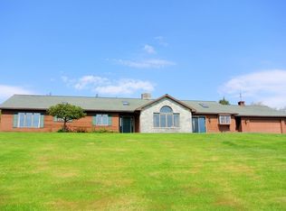 51 Townline Rd, Grand Isle, VT 05458