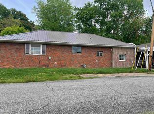 328 Glenview Dr, Ashland, KY 41102