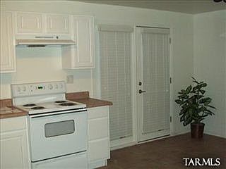 1st image of 914 N Desert Ave
