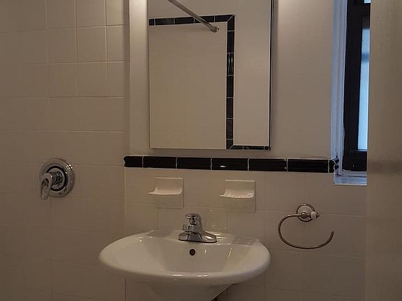 5th image of 686 2nd Ave #3N