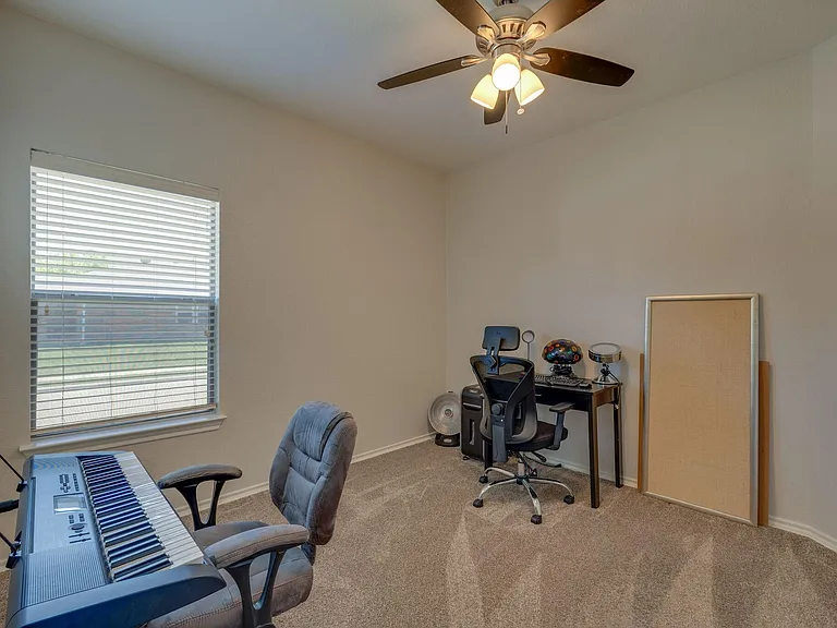 10826 Calderwood Ln — Photo 30