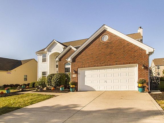 2nd image of 6240 Clover Pl