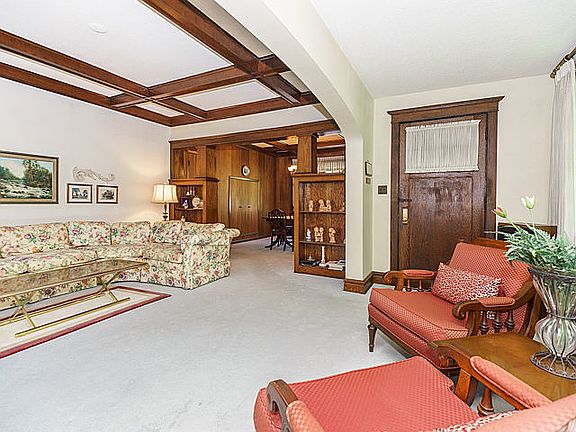 4th image of 6844 N Osceola Ave