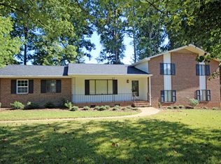 216 Parliament Rd, Greenville, SC 29615