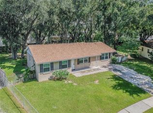 1720 Cedar Dr, Plant City, FL 33563