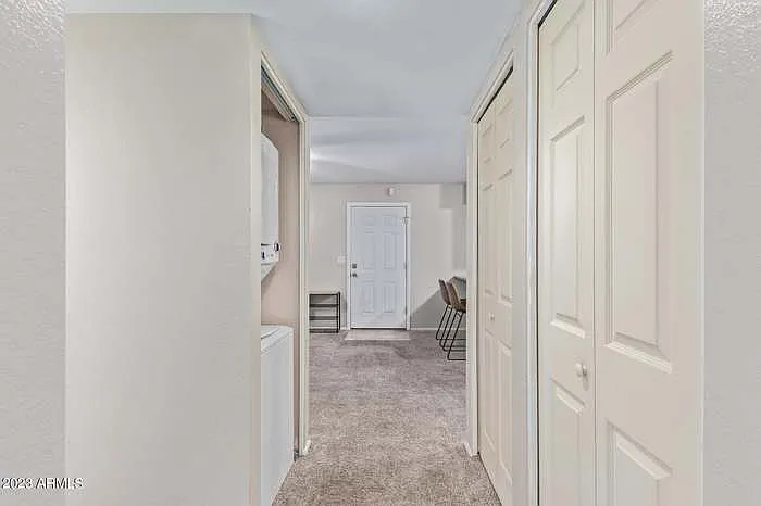1014 E Spence Ave — Photo 30