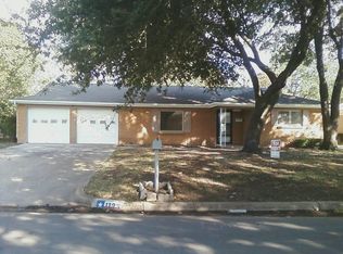 1123 Park Center St, Benbrook, TX 76126