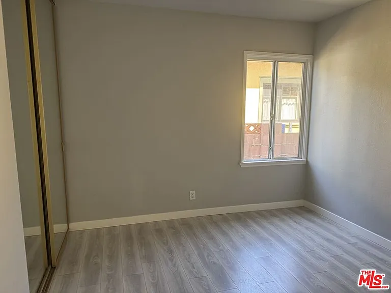 6556 Forbes Ave — Photo 9