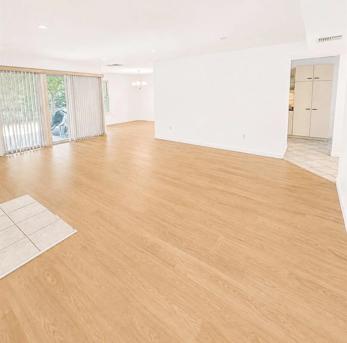 3 bed, 2.0 bath, 1436 sqft, $3,175 — Photo 4