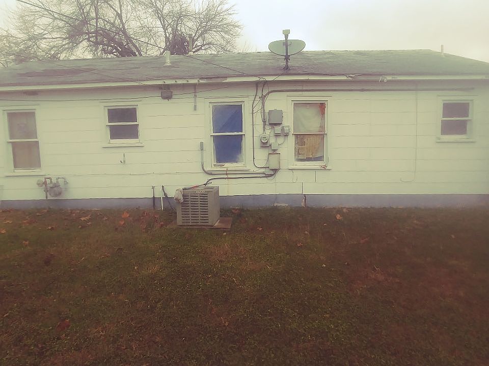 1st image of 130 Kashmuir Pl