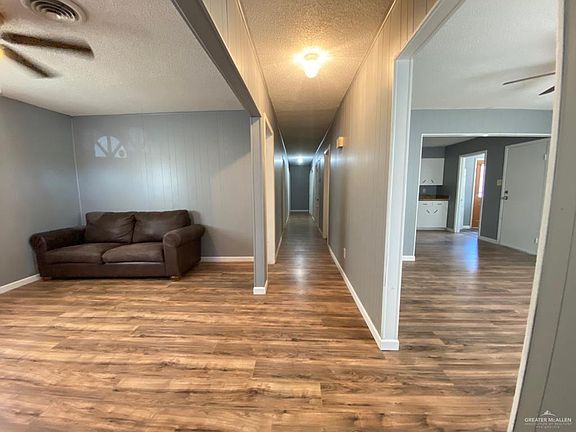 2nd image of 512 N Francisco Ave