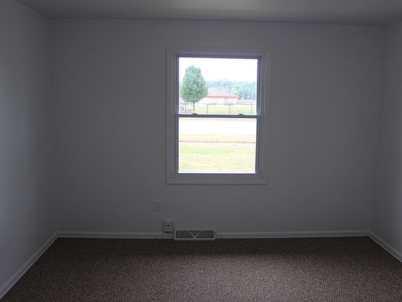 3rd image of 1963 60th St SE