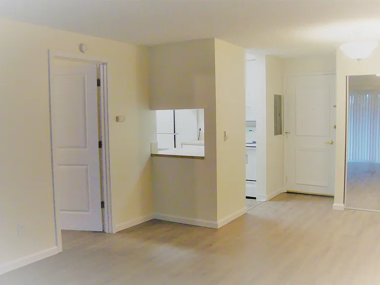 Ravenna House — Photo 1