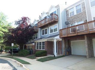 4305 Runabout Ln #87, Fairfax, VA 22030