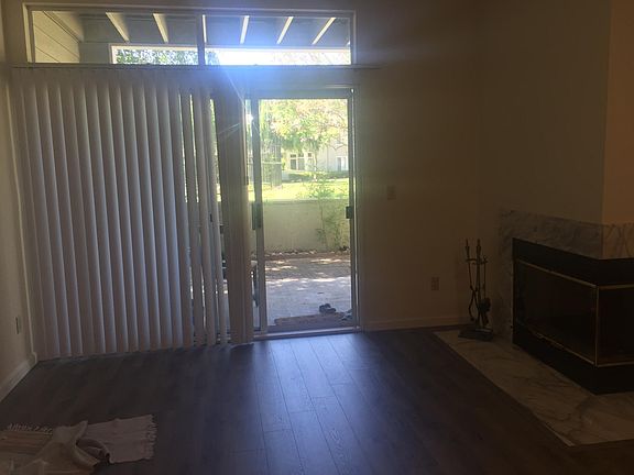 2nd image of 1772 Parkview Green Cir