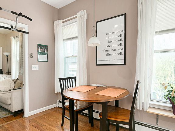 4th image of 89 Plymouth St #2