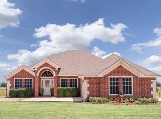 421 Hudson Ln, Eddy, TX 76524