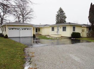 4 Yarnelle Ln, Warsaw, IN 46580