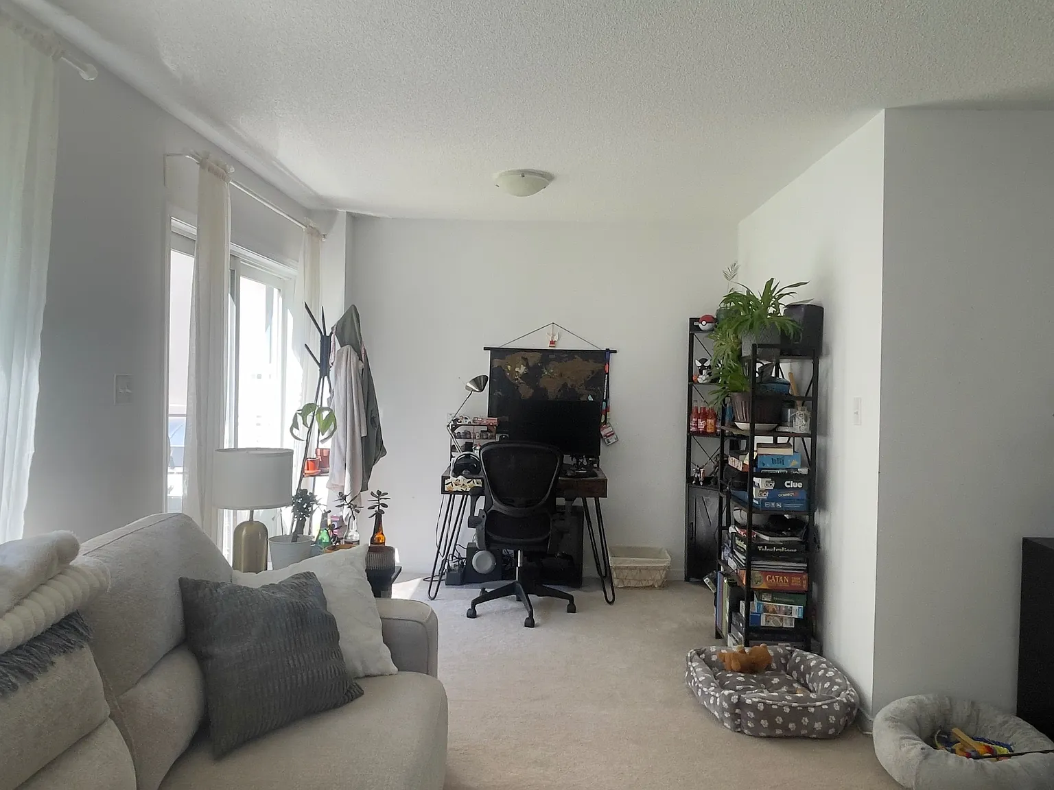 3 bed, $2,490 — Photo 4