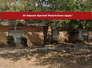 905 Gwinnett Cir, Arlington, TX 76017