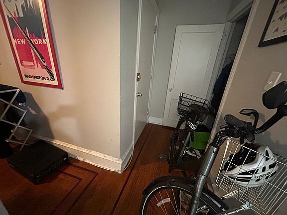 4th image of 4537 Osage Ave #A12