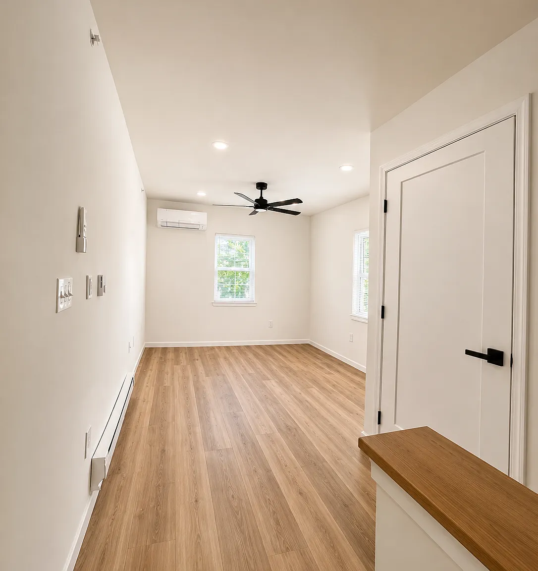 2 bed, 1.0 bath, $1,475 — Photo 4