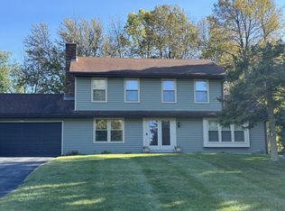 3417 Mount Ln, Hubertus, WI 53033