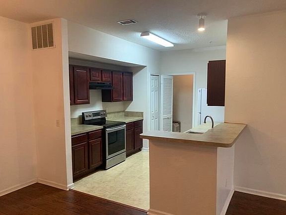 3rd image of 3631 Kirkpatrick Cir Unit 6