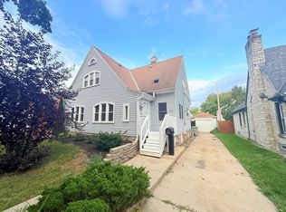 3608 N 49th St, Milwaukee, WI 53216