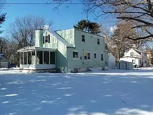709 Winder Dr photo 1